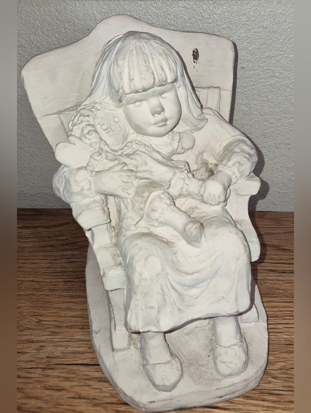 Vintage "Bright Eyes" figurine is an Austin Productions durastone sculpture 1987